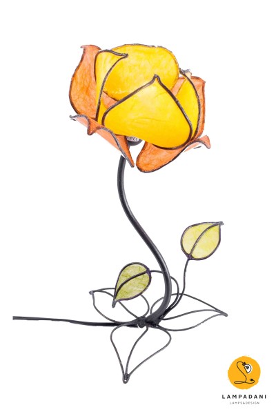 flower-shaped table lamp orange